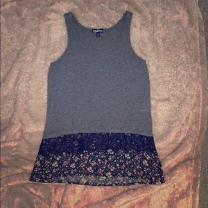 Freshman, tank top! 💐🌸